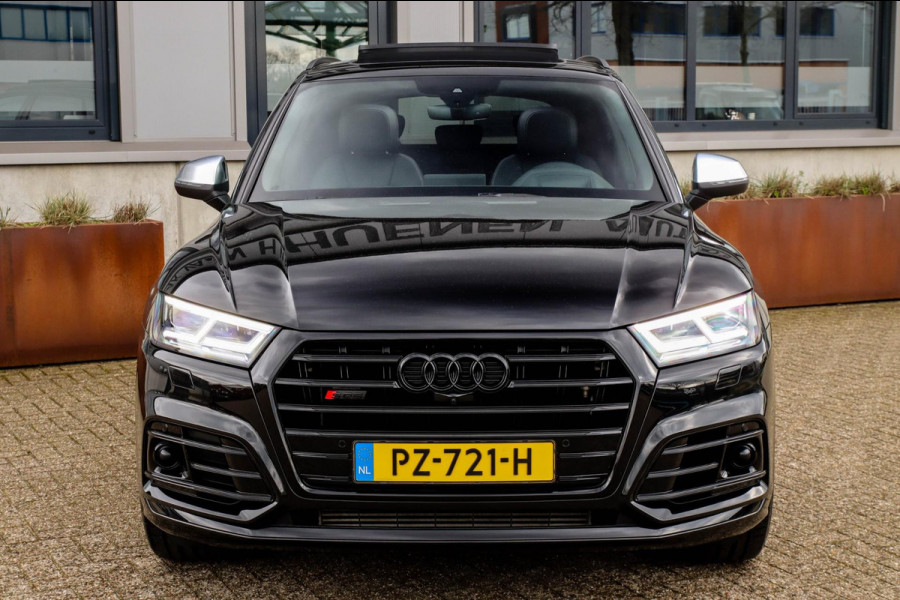 Audi Q5 3.0TFSI SQ5 Quattro S-Line 354pk Automaat! 1e Eig|NL|DLR|Luchtvering|Kuipstoelen|Panoramadak|Virtual Cockpit|Black|Carbon