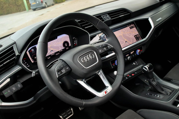 Audi Q3 40 2.0TFSI Quattro S-line Pro Line S 190pk S-Tronic! 1e Eig|Panoramadak|Virtual Cockpit|LED Matrix|Leder|20inch|Black Pack