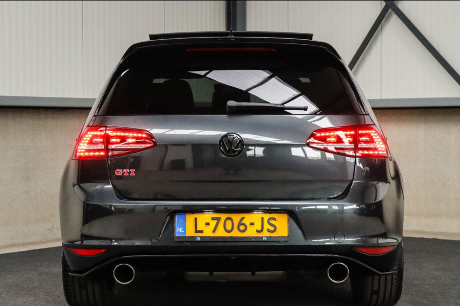 Volkswagen Golf 2.0 TSI GTI Performance DSG automaat 300pk! 2e Eig|DLR|Panoramadak|LED|Bi-Xenon|Stoelverwarming|NAVI PRO|Camera|LM