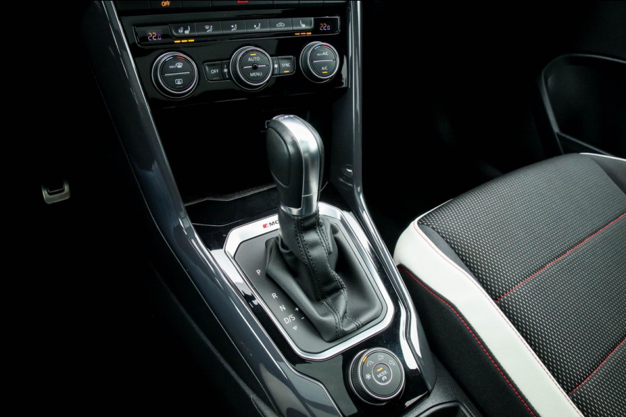 Volkswagen T-Roc 2.0TSI 4Motion Sport 190pk DSG 1e|DLR|Panoramadak|Virtual Cockpit|LED Plus|Sportstoelen|NAVI|CarPlay|Beats|19inch