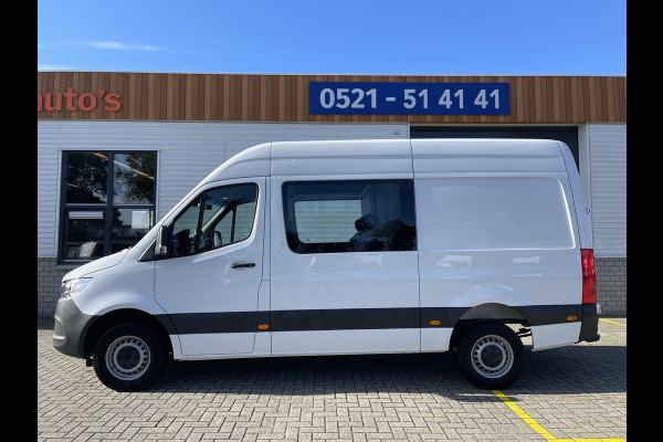 Mercedes-Benz Sprinter 317 1.9 CDI 170pk L2H2 DC 7 persoons / rijklaar € 41.950 ex btw / lease vanaf € 936 / climate control / trekhaak 2000 kg / achteruit rijcamera !