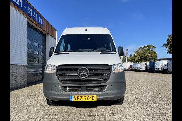 Mercedes-Benz Sprinter 317 1.9 CDI 170pk L2H2 DC 7 persoons / rijklaar € 44.950 ex btw / lease vanaf € 936 / climate control / trekhaak 2000 kg / achteruit rijcamera !