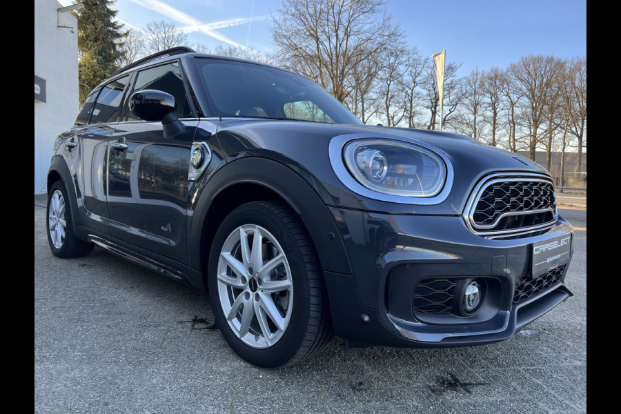 MINI Countryman Cooper SE ALL4 WORKS Yours, Harman/Kardon, Head-up, Panoramdak, LEDER, DAB-Tuner . Een proefrit levert het bewijs. Neem contact op en we maken een afspraak!