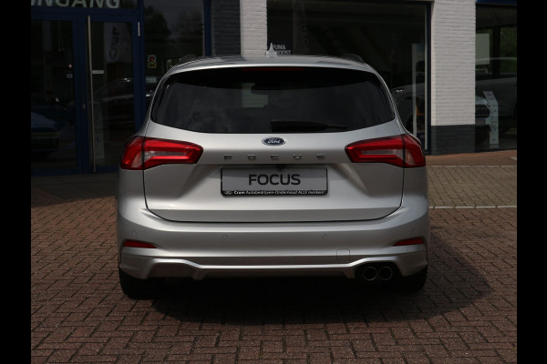 Ford Focus Wagon 1.0 125pk ST Line * Winter- Family Pack * Full LED * HUD * All Season *