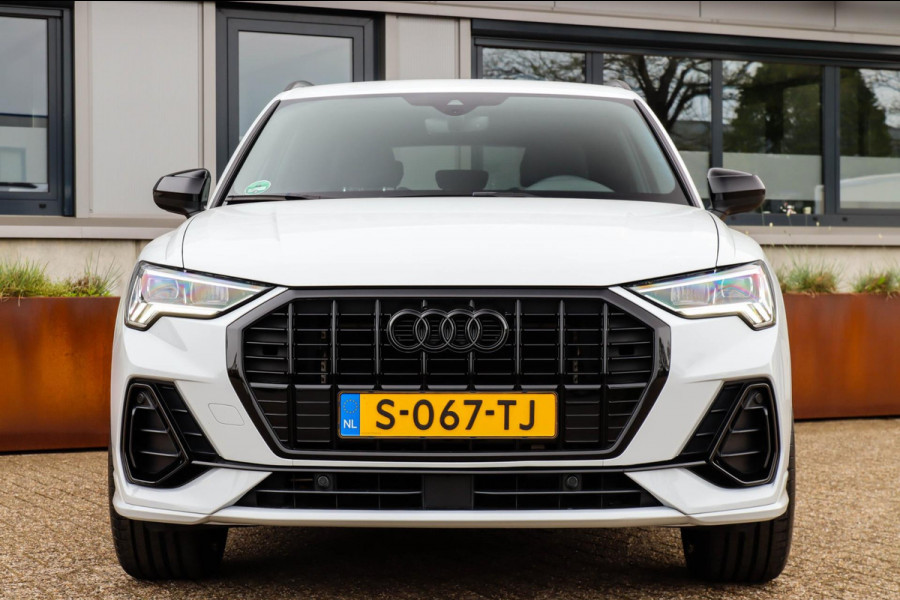 Audi Q3 35 TFSI 1.5 TFSI S Line Pro Line S 150pk S-Tronic! 1e|DLR|Virtual Cockpit|LED Matrix|Leder elektrisch|Keyless|Black|20inch