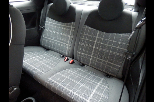 Fiat 500 1.2 | Lounge | Apple Carplay / Android Auto | Cruise ctrl |