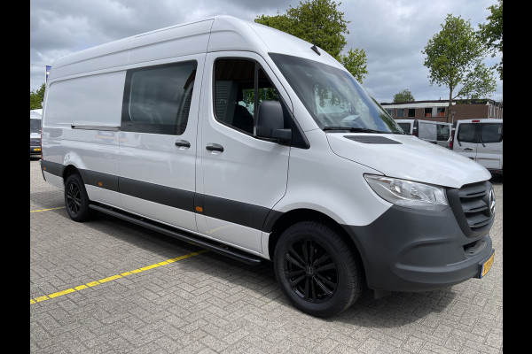 Mercedes-Benz Sprinter 317 1.9 CDI 170pk L3H2 RWD / luxe DC 5 persoons / rijklaar € 48.950 ex btw / trekhaak / climate control / achteruit rijcamera / 18 inch velgen met 4 seizoenen banden !