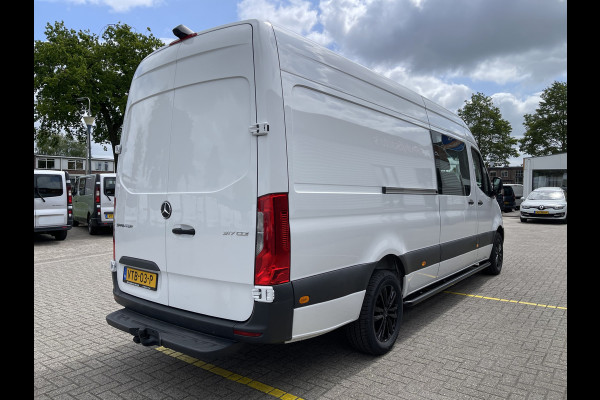 Mercedes-Benz Sprinter 317 1.9 CDI 170pk L3H2 RWD / luxe DC 5 persoons / rijklaar € 48.950 ex btw / trekhaak / climate control / achteruit rijcamera / 18 inch velgen met 4 seizoenen banden !