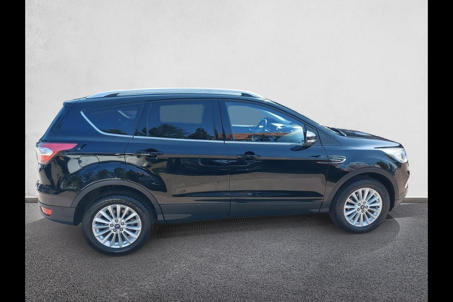 Ford Kuga 1.5 EcoBoost Titanium airco,trekhaak,cruise,navigatie,stoel/stuur verwarming,parkeersensoren,
