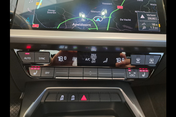 Audi A3 Limousine 30 TFSI Pro Line Navigatie Carplay Clima Cruise VCP 17"LM 2 Jaar garantie mogelijk* ( vraag naar de voorwaarde)