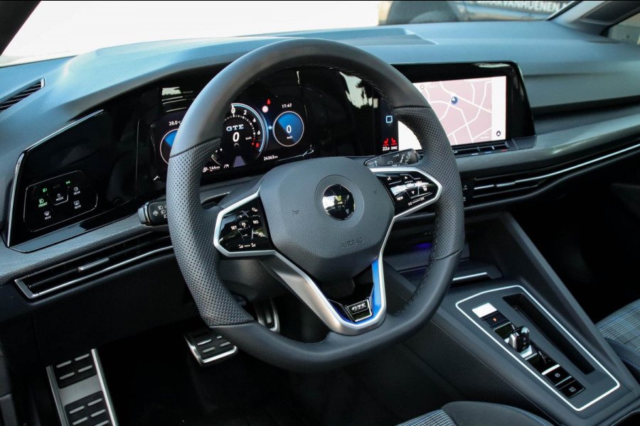 Volkswagen Golf 1.4 TSI PHEV GTE 245pk DSG 1e Eig|DLR|Panoramadak|Virtual Cockpit|IQ Light LED|Kuipstoelen|NAVI|CarPlay|ACC|18inch