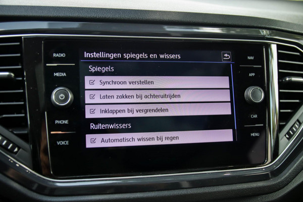 Volkswagen T-Roc 1.5 TSI Sport Business R 150pk DSG! 1e|NL|DLR|Panoramadak|Virtual Cockpit|LED Plus|NAVI|ACC|Lane|Camera|Trekhaak