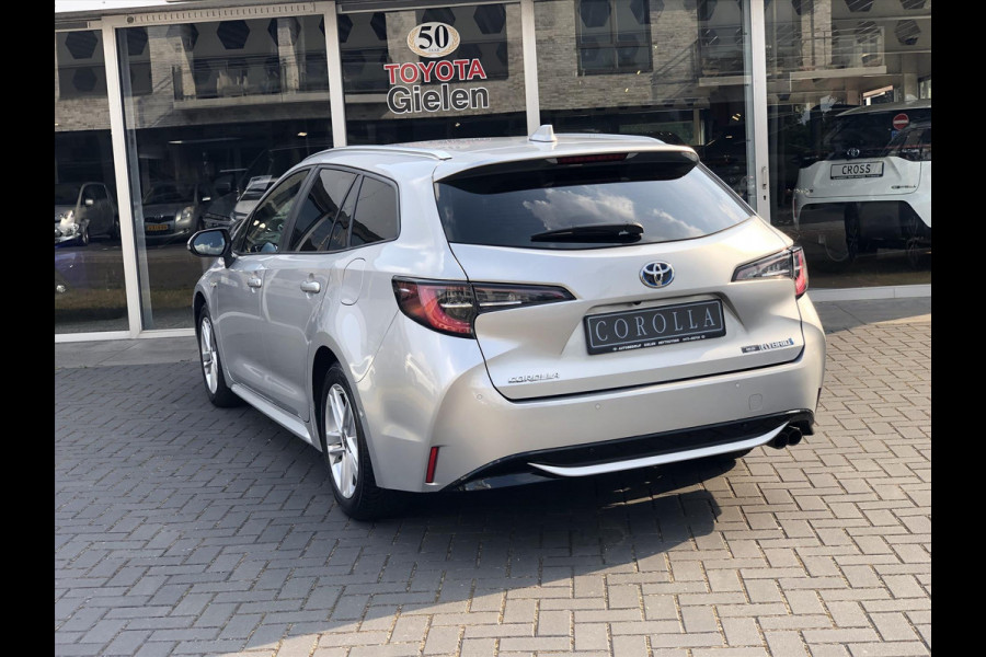 Toyota Corolla Touring Sports 2.0 Hybrid Dynamic | Navigatie, Parkeersensoren, Keyless, Apple CarPlay/Android Auto, Draadloos laden