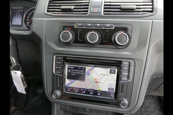 Volkswagen Caddy 2.0tdi met Airco, Cruisecontrol, Trekhaak, Navigatie.