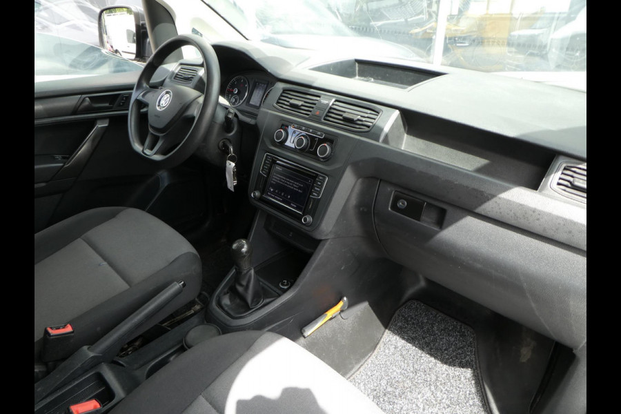 Volkswagen Caddy 2.0tdi met Airco, Cruisecontrol, Trekhaak, Navigatie.