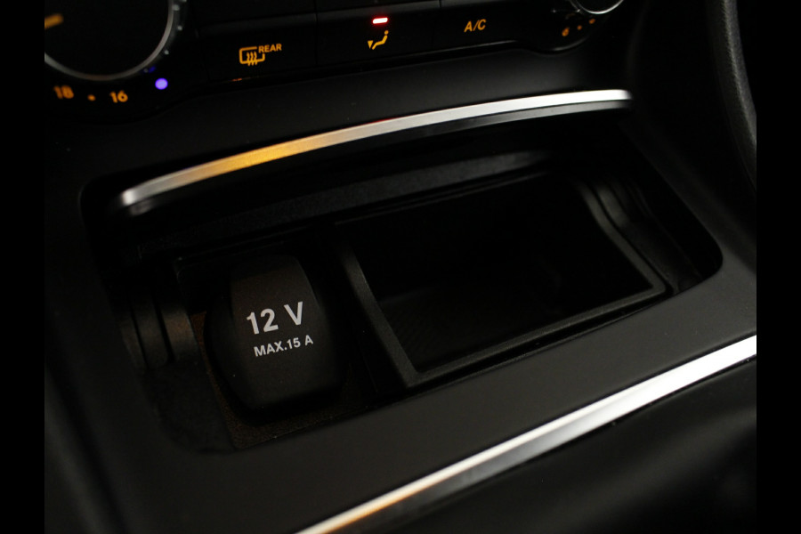 Mercedes-Benz A-Klasse 180 Airconditioning | Navigatie | Cruisecontrole | Led koplampen | Keyles go | Nu tijdelijk te financiëren tegen 3,90% rente (actie loopt t/m 15-5-2020)