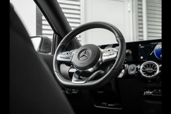 Mercedes-Benz EQA 350 4MATIC Edition 1 67 kWh | Head-Up | AMG-styling