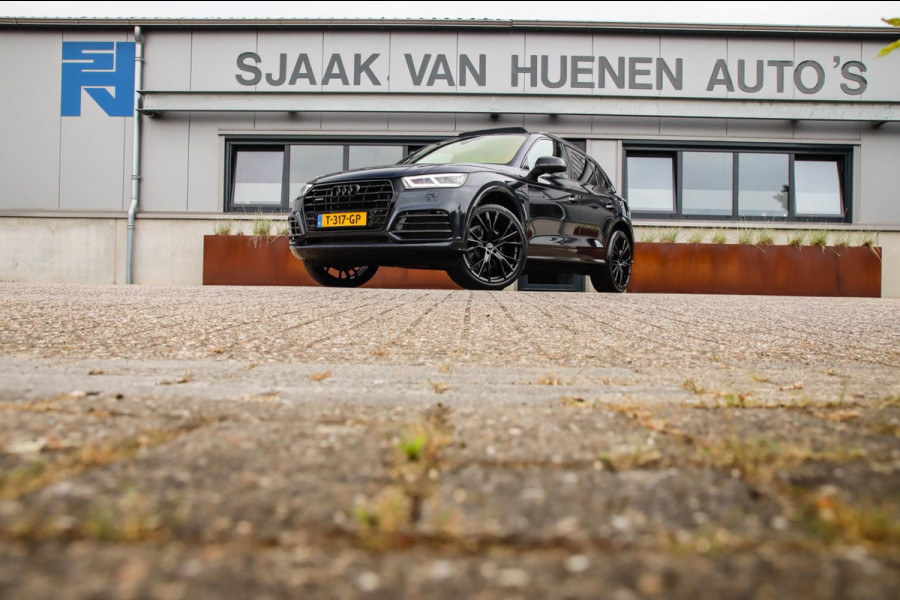 Audi Q5 55 TFSI e Quattro Competition Pro Line S S-Line 367pk Automaat! 1e Eig|DLR|Panoramadak|Virtual Cockpit|Camera|Black|22inch