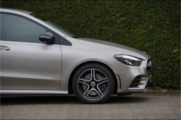 Mercedes-Benz B-Klasse B 250 4M AMG line Night | Widescreen Carplay Camera AR-navi