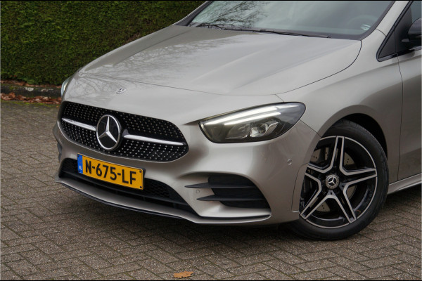 Mercedes-Benz B-Klasse B 250 4M AMG line Night | Widescreen Carplay Camera AR-navi