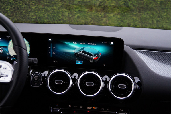 Mercedes-Benz B-Klasse B 250 4M AMG line Night | Widescreen Carplay Camera AR-navi