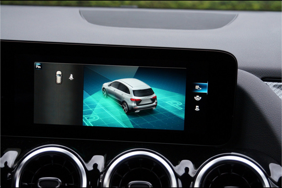 Mercedes-Benz B-Klasse B 250 4M AMG line Night | Widescreen Carplay Camera AR-navi