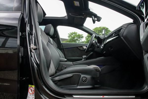 Audi A4 Avant 40 2.0 TFSI S line Black Edition Facelift 190pk S-Tronic! DLR|Panoramadak|Virtual Cockpit|Leder|LED Matrix|ACC|Black