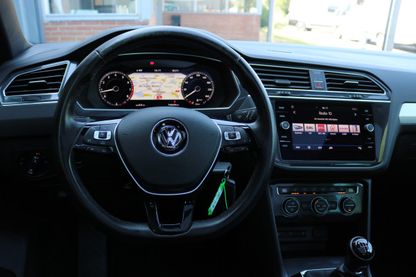 Volkswagen Tiguan 1.4 TSI Business R-line Virtual Cockpit Panodak led G-navi Pdc Camera Ecc Bj:2018