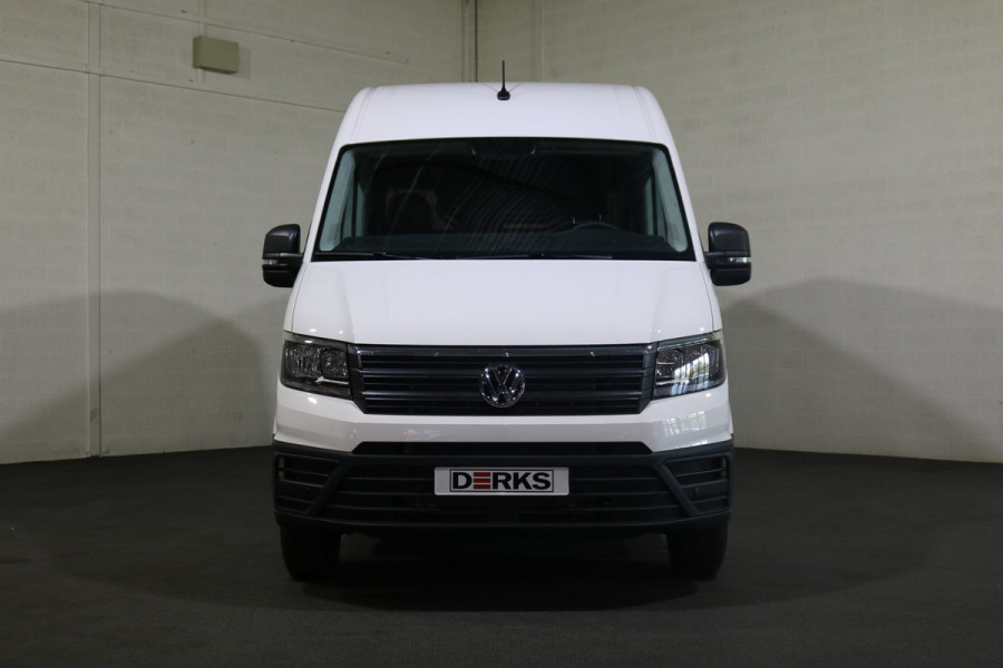 Volkswagen Crafter 2.0 TDI 177pk L3 H3 Automaat Airco Navigatie Apple Carplay Camera