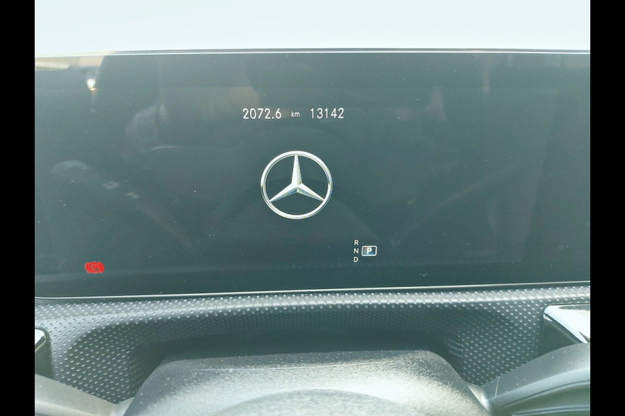 Mercedes-Benz CLA-Klasse Shooting Brake Automaat, 180 Luxury Line Virtueel, Navigatie,panoramadak,airco,cruise,parkeersensoren,stoelverwarming,