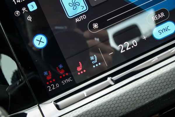 Volkswagen Golf 1.4 TSI PHEV GTE 245pk DSG 1e|DLR|Virtual Cockpit|IQ Light LED|Lederen kuipstoelen elektrisch + Ventilatie|NAVI|18