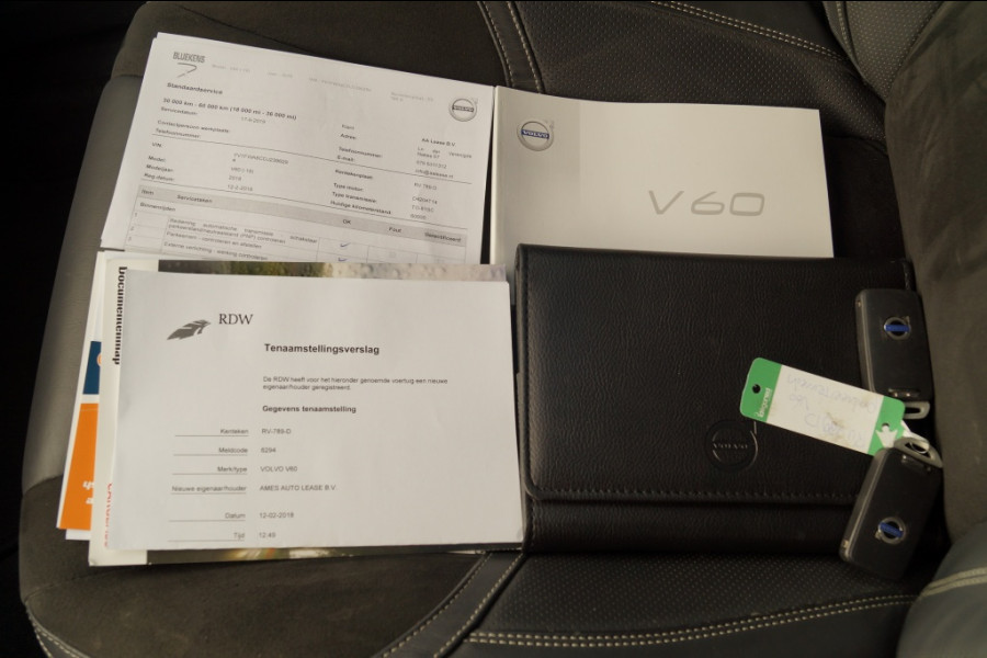 Volvo V60 2.0 D4 190pk Automaat R-Design Business -NAVI-ECC-