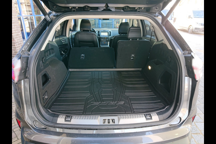 Ford Edge 2.0 EcoBlue Titanium Bi-Turbo 238-pk AWD Automaat 2000 kg geremd aanhangwagen gewicht