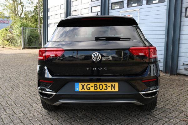 Volkswagen T-Roc 1.0 TSI Style Navi Privacy glass Lane assist Adapt Cruise Pdc Ecc Bj:2019