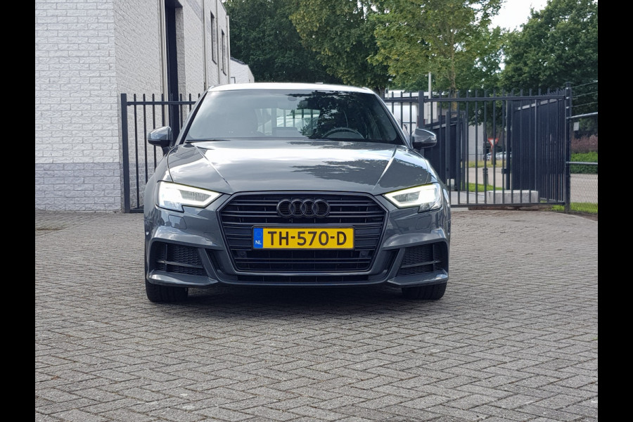 Audi A3 Sportback 1.5TFSI 150 pk automaat ultra Sport S Line Edition 1e eigenaar !!!