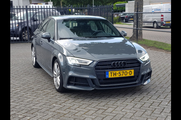 Audi A3 Sportback 1.5TFSI 150 pk automaat ultra Sport S Line Edition 1e eigenaar !!!