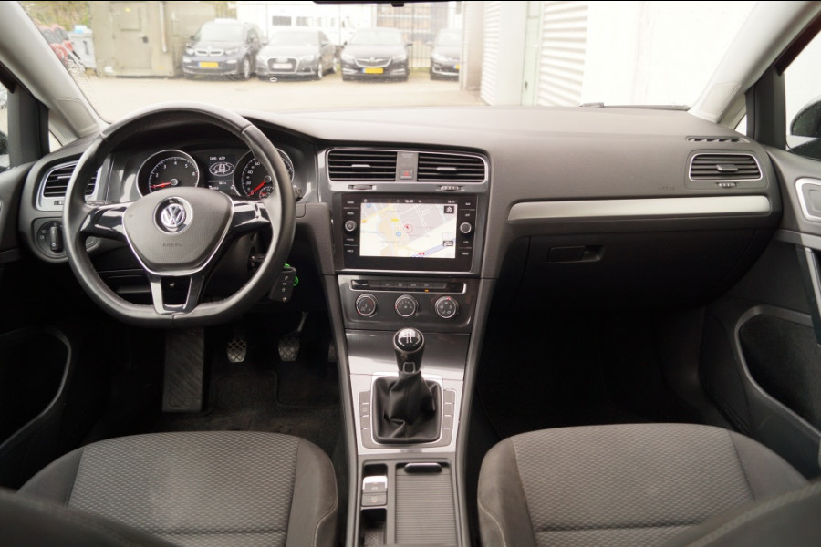 Volkswagen Golf Variant 1.0 TSI Trendline -NAVI-CARPLAY-AIRCO-