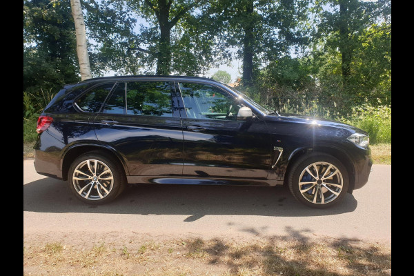 BMW X5 M50d / panoramadak / head up / VOL OPTIES