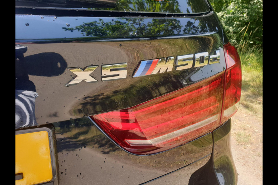 BMW X5 M50d / panoramadak / head up / VOL OPTIES