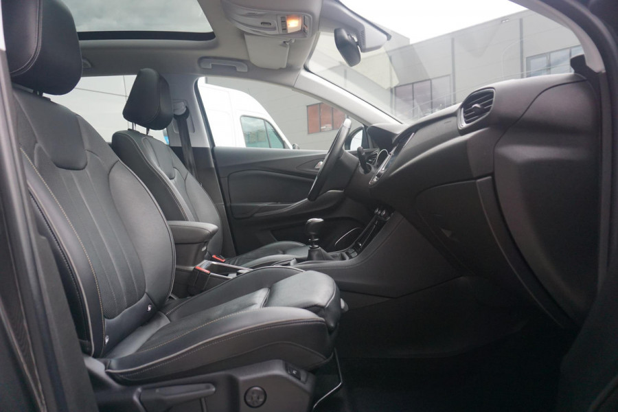 Opel Grandland X 1.2 Turbo Innovation Leder | Panoramadak| Afn. Trekhaak