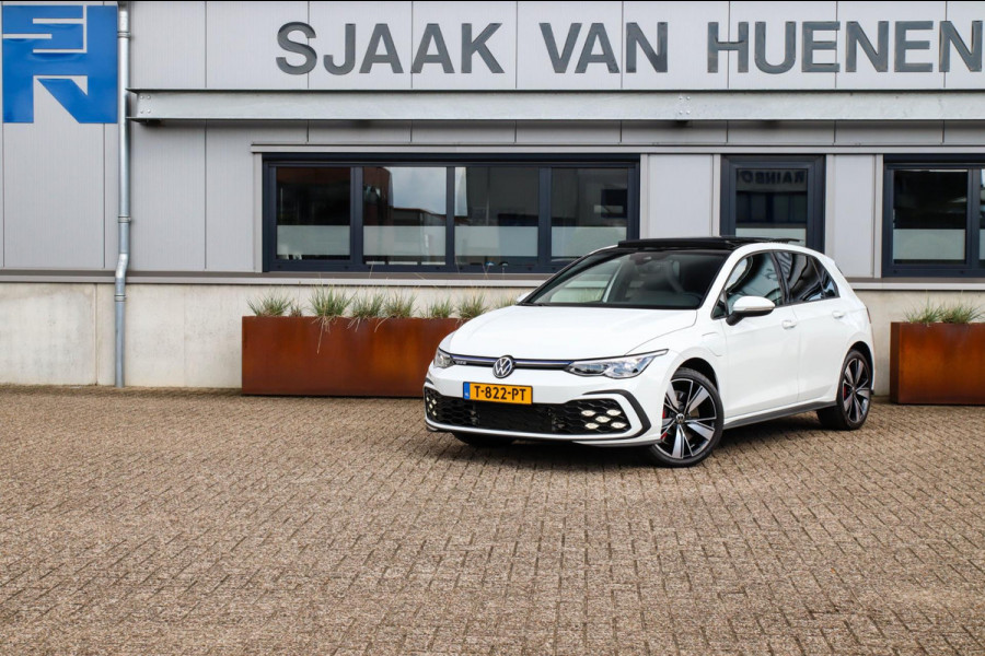 Volkswagen Golf 1.4 TSI PHEV GTE 245pk DSG 1e Eig|DLR|Panoramadak|Virtual Cockpit|IQ Light LED|Kuipstoelen|NAVI|CarPlay|ACC|Camera