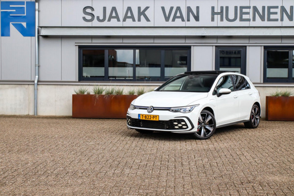 Volkswagen Golf 1.4 TSI PHEV GTE 245pk DSG 1e Eig|DLR|Panoramadak|Virtual Cockpit|IQ Light LED|Kuipstoelen|NAVI|CarPlay|ACC|Camera