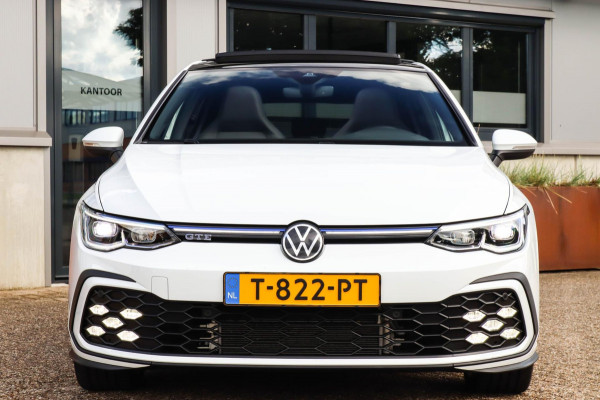 Volkswagen Golf 1.4 TSI PHEV GTE 245pk DSG 1e Eig|DLR|Panoramadak|Virtual Cockpit|IQ Light LED|Kuipstoelen|NAVI|CarPlay|ACC|Camera