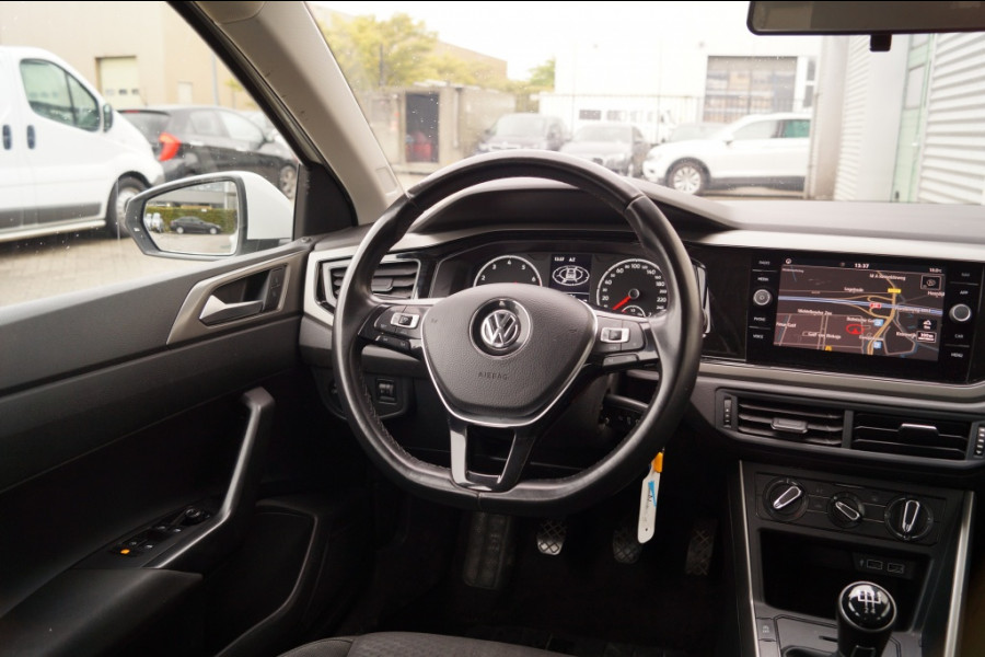 Volkswagen Polo 1.0 TSI Comfortline Executive -NAVI-ACC-DAB-CARPLAY-