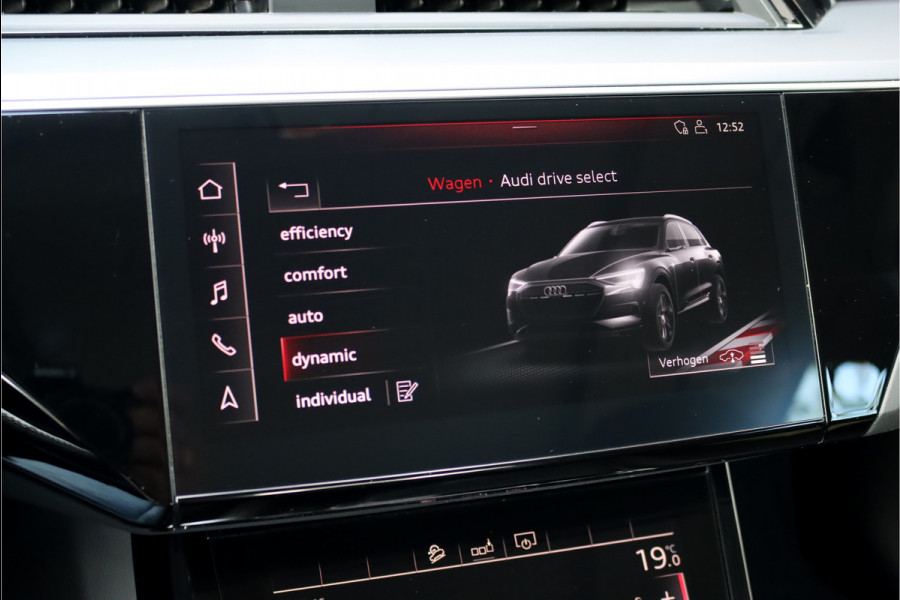 Audi e-tron e-tron 50 Quattro Launch edition plus 71 kWh | 26.500,- netto ex | Luchtvering | Panoramadak | Leder | Memory | Adaptieve Cruise Control | Standkachel | MMI Navigation Plus | DAB | Hulppakket Tour | Stoelverwarming | LED |