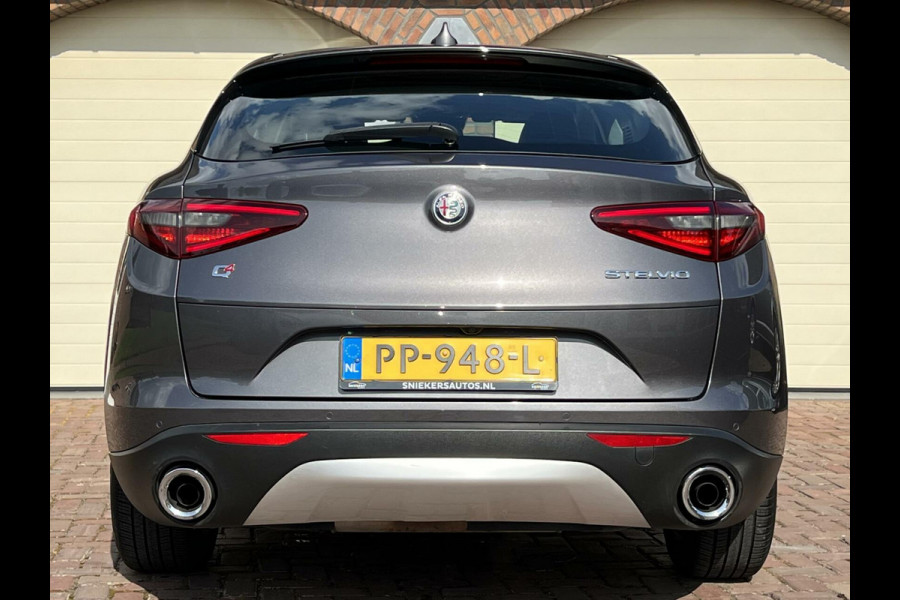 Alfa Romeo Stelvio 2.0 T AWD Super Clima Leder Navi LED 19"