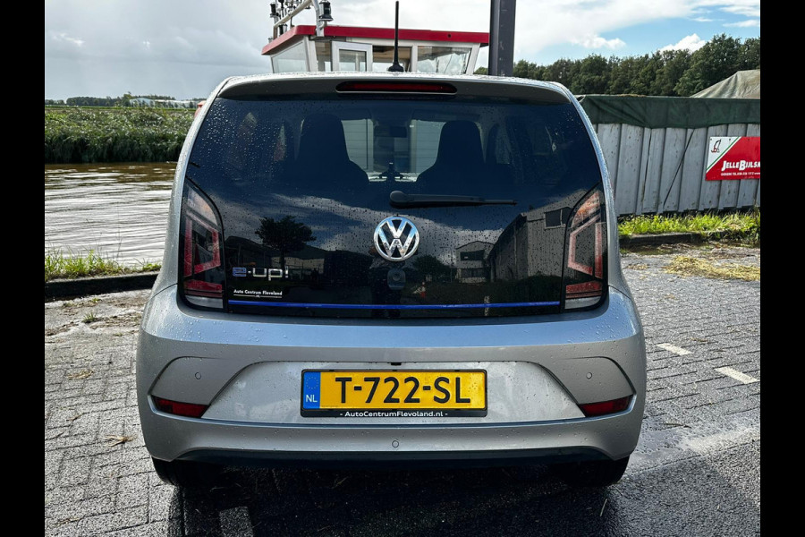 Volkswagen e-Up! E-up! € 2000,- subsidie terug te krijgen bij aanschaf van deze auto