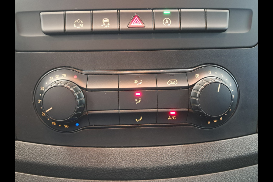 Mercedes-Benz Vito 114 CDI Lang DC Comfort Navigatie Airconditioning 5P Trekhaak Camera 17"LM