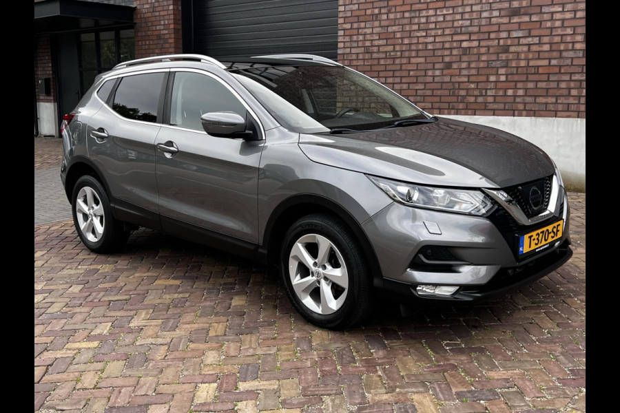 Nissan QASHQAI 1.2 / Automaat / Panoramadak / Navigatie + Camera / Stoelverwarming / Climate Control