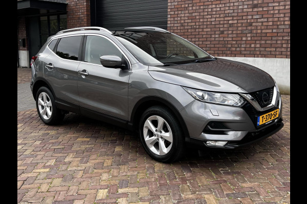 Nissan QASHQAI 1.2 / Automaat / Panoramadak / Navigatie + Camera / Stoelverwarming / Climate Control